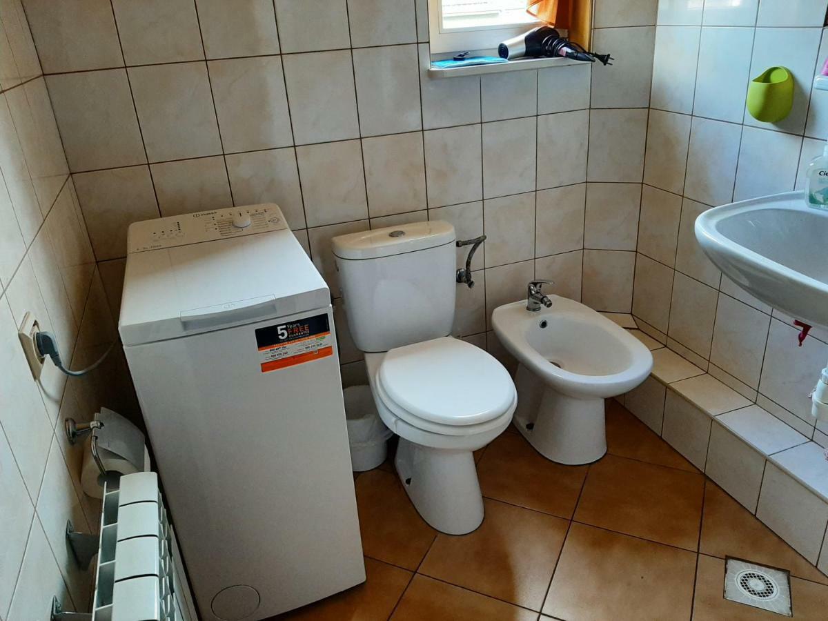 Noclegi U Gosi Mosty Kolo Gdyni Bagian luar foto